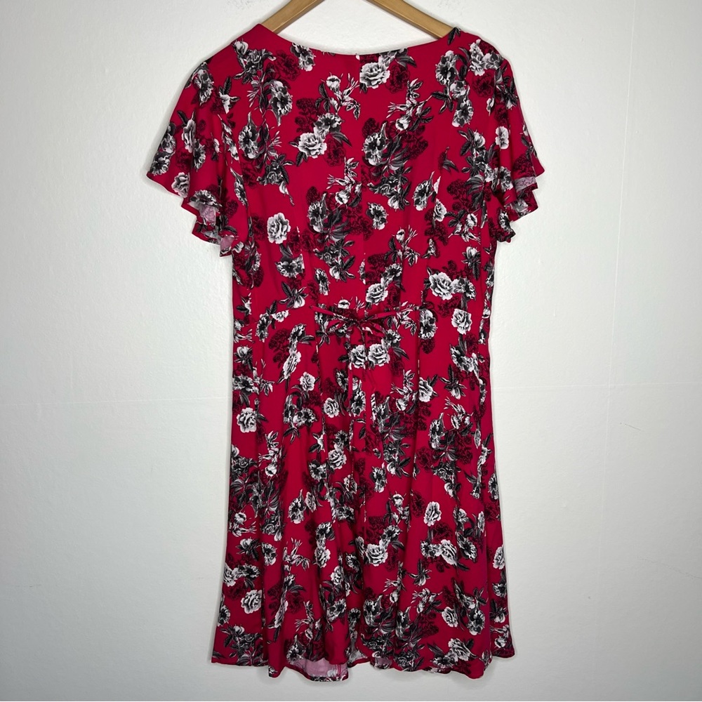 Torrid New Acas Flutter Sleeve Button Front Mini … - image 5